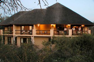 Bushwise Safaris & Lodge
