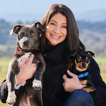 Larissa Wohl on Hallmark Channel’s New Pet Adoption Special “Tails of Joy”